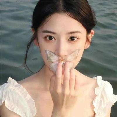隔墙花